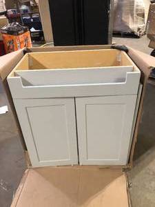 lot 7 image: 31 in. Single Sink Pearl Gray Bath Vanity (Top Not Included) Damaged   Customer Returns See Pictures