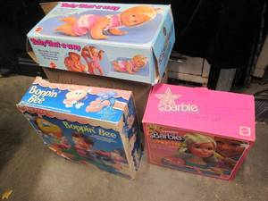 lot 438 image: Vintage Barbie fashion face, Boppin...