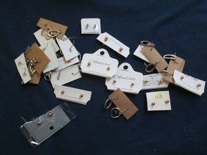 lot 445 image: Lot of Silver tone and gold tone pi...
