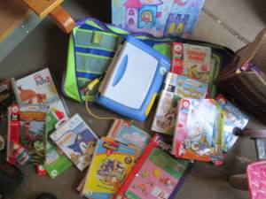 lot 59 image: Lot of Leap Pad learning consoles, ...