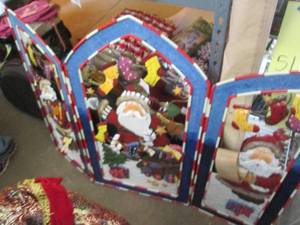 lot 75 image: 3-way folding metal structure Chris...