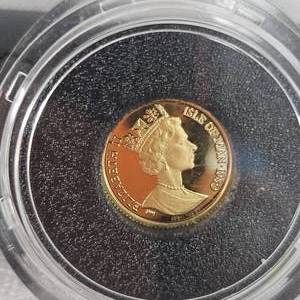lot 20 image: 1989 125 oz Gold Isle of Man Cat Coin