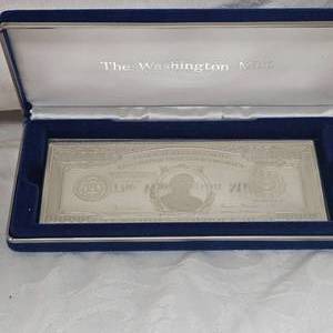 lot 51 image: 16oz-.999 Silver The Washington Mint-Beautiful Bar