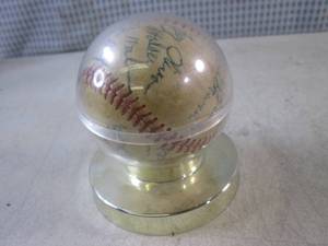 lot 108 image: (CNTR) Multiple Signature Baseball ...
