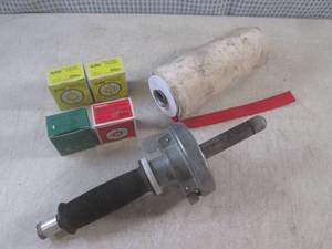 lot 138 image: (BS) Dog Training Dummy Launcher wi...