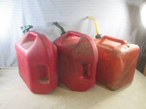 lot 154 image: (F-2) 3 - 5-Gallon Gas Cans...