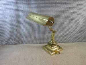 lot 181 image: (CS) Brass Desk Lamp...