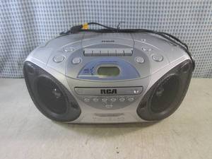 lot 182 image: (CS) RCA RCD-150 Portable AM-FMCD...