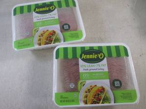 lot 211 image: (FRZ) 6 Pounds Frozen Jennie-O Grou...
