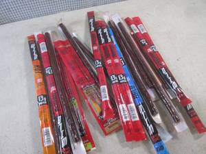 lot 248 image: (C-3) 18 Assorted Snack Sticks Past...