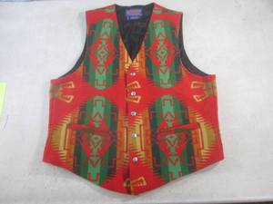 lot 266 image: (H-2) Vintage Pendleton Wool Vest S...