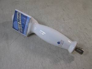 lot 14 image: (FS) Blue Moon Belgian White Wheat ...