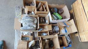 lot 39 image: Misc Pallet of Clamps, Wheel Axel Covers, Nuts and 2-3.5 Rain Caps