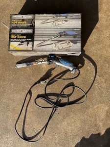 lot 10 image: Chicago Electric 130 Watt Heavy Duty Hot Knife
