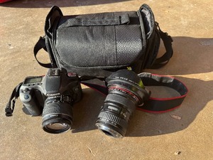 lot 13 image: Cannon Camera