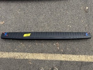 lot 120 image: 06-09 Dodge Ram Tailgate Cover