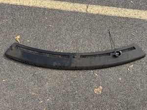 lot 126 image: 13 Ford Explorer Dash Panel