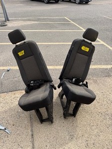 lot 70 image: 15-19 Ford Transit V363 Seats