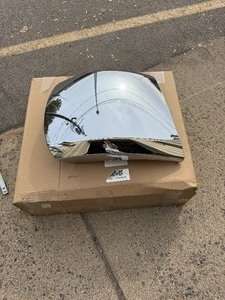 lot 75 image: 07-13 Chevy2500 Bumper Chrome - No Fog Lights