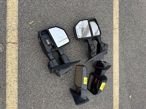 lot 98 image: Lot of Ford Side Mirrors