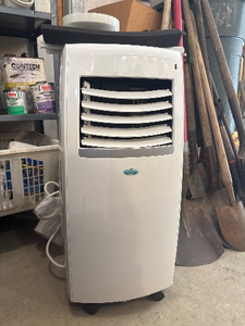 lot 303 image: Perfect Aire Portable AC
