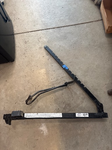 lot 304 image: Fulton 612LB Ladder Brackets