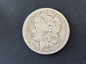 lot 40 image: 1888-O Morgan Dollar
