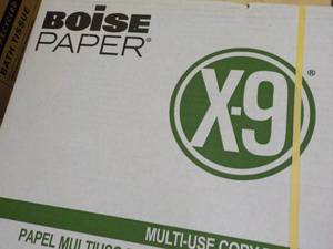 lot 20 image: Boise X-9 White 5000 Sheets 8.5 x 1...