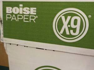 lot 42 image: Boise X-9 White 5000 Sheets 8.5 x 1...