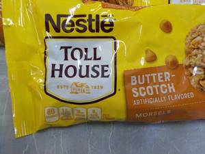 lot 223 image: 5 Bags Butterscotch Morsels - 11 oz...