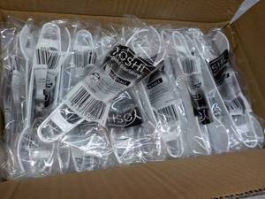 lot 233 image: Case of 48 Yoshi White Plastic 7 T...