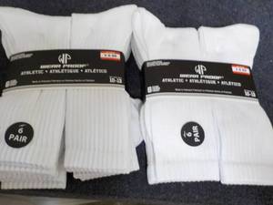 lot 239 image: 12 pair White Wear Proof Athletic S...