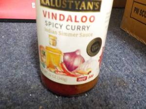 lot 267 image: Vindaloo Spicy Curry 12 oz Jar...