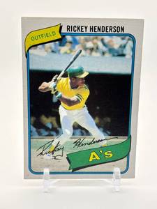 lot 102 image: 1980 Topps - Rickey Henderson #482 Rookie Card King of Steals Oakland Athletics HOF