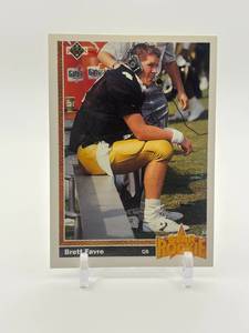 lot 438 image: 1991 Upper Deck - Brett Favre #13 Rookie Card Green Bay Packers NFL