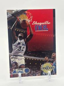 lot 448 image: 1992-93 Skybox - Shaquille ONeal #382 NBA Legend Hall of Fame