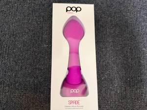 lot 82 image: Pop Sonic Spade Facial CleanserInfuser