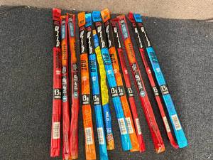 lot 178 image: 12 Jack Links Beef Sticks