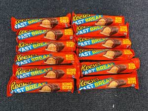 lot 198 image: 12 Reeses Fast Break Bars