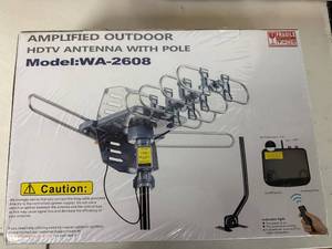 lot 19 image: HDTV Antenna with Pole