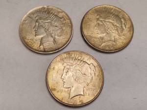 lot 53 image: 1922 Peace Silver Dollars