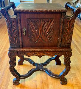 lot 101 image: Hand Carved Vintage Humidor Cabinet