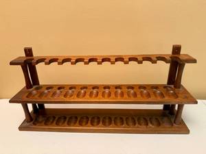 lot 16 image: Large Wooden Vintage Pipe Stand