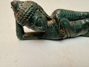 lot 2 image: Reclining Buddha Bronze Statue