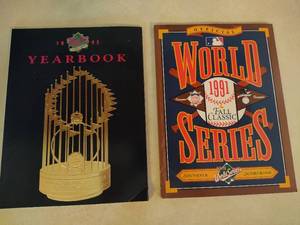 lot 103 image: Minnesota Twins Memorabilia