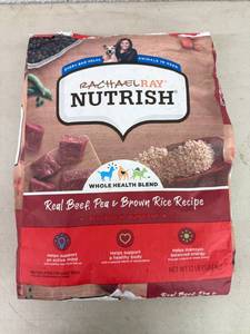 lot 20 image: 12# Bag Nutrish Dog Food