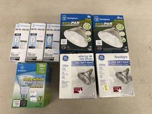 lot 36 image: New Light Bulbs