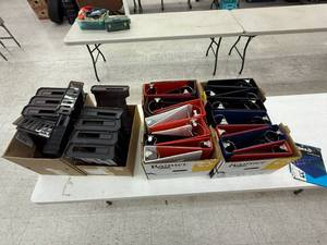 lot 69 image: 3 Ring Binders & Office Organizers