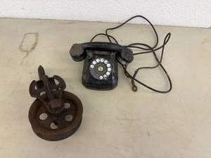 lot 79 image: Vintage Pulley & Telephone