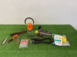 lot 88 image: Hardware, Burlington Northern Light, Chain Saw Blade